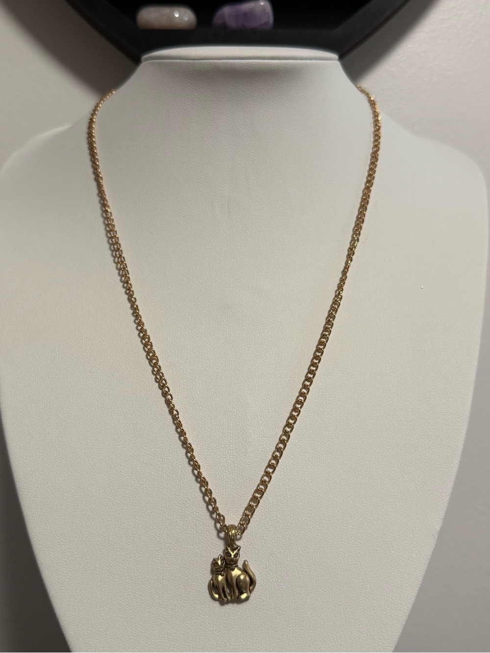 Cat Pendant Necklace
